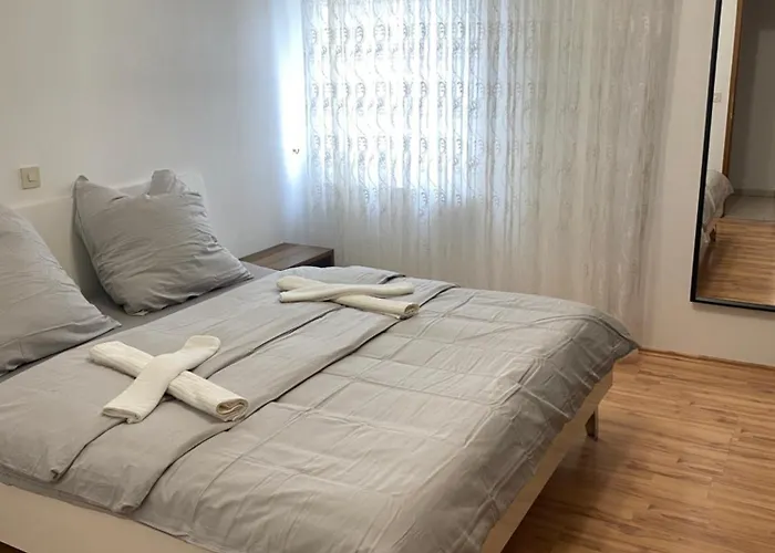 Lejlighed 3 Zimmerwohnung Naehe Autobahn A8